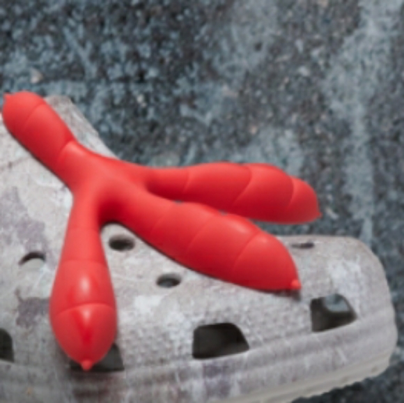 (New) Staple Sidewalk Luxe X Crocs (M12) - Picture 11 of 11